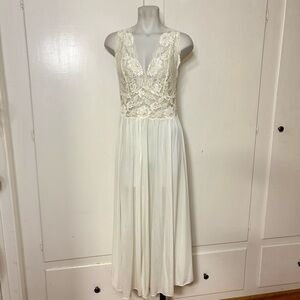 Vintage 80s Lejaby Paris Cream White Lace V Neck Maxi Slip Dress Sexy Nightgown